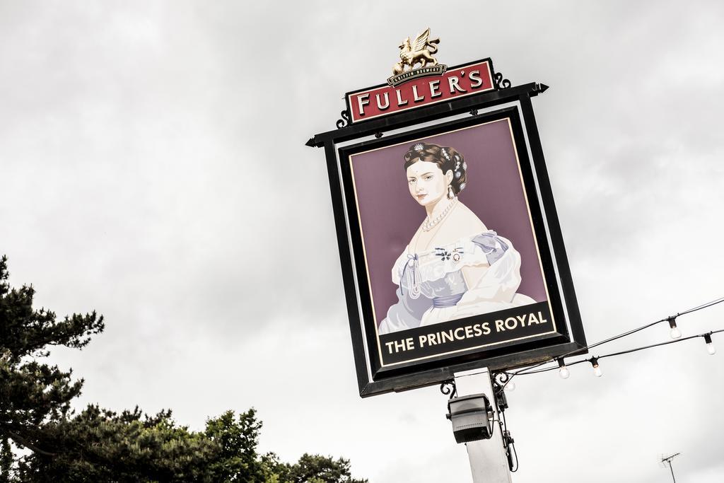 The Princess Royal Farnham Kültér fotó
